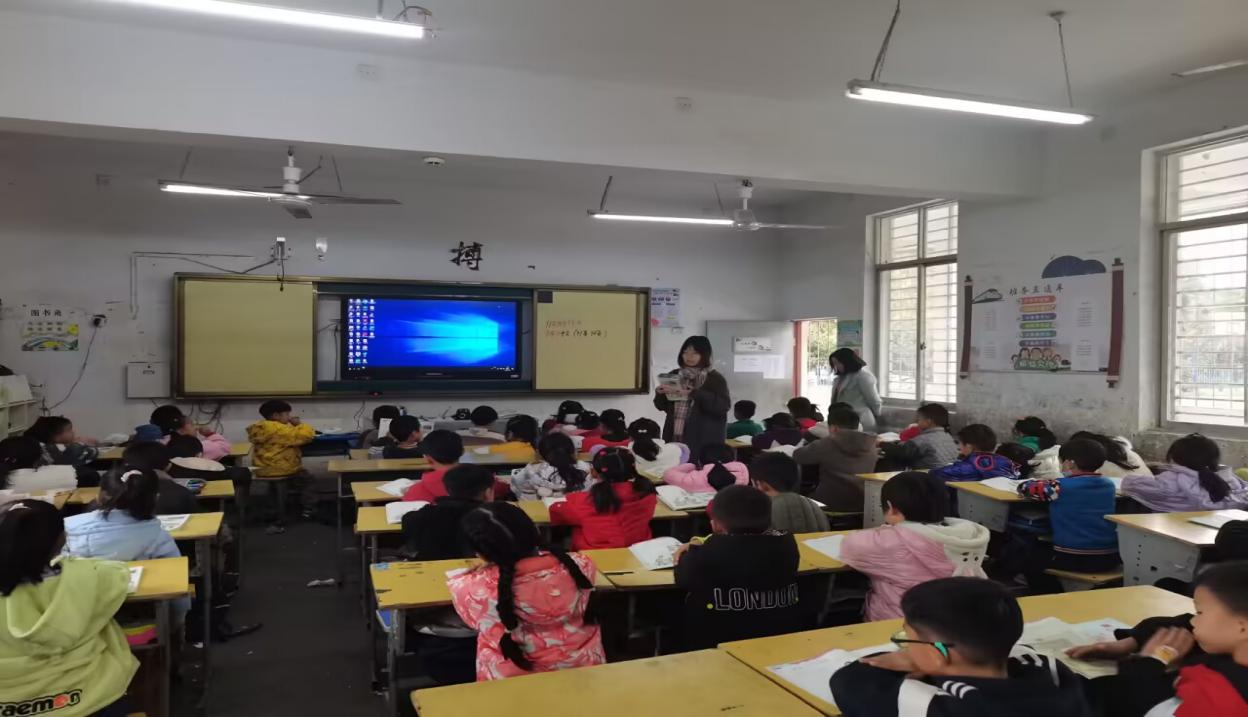 %19HRGNOJ7~))C80D}ZW_19_tmb