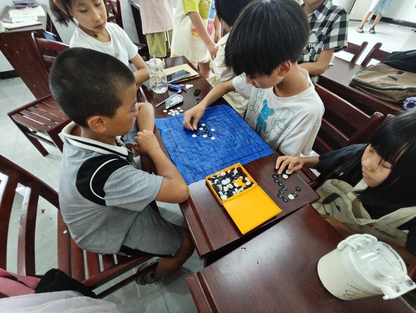 湖北文理学院理工学院_点亮繁星,益路同行(2).docx